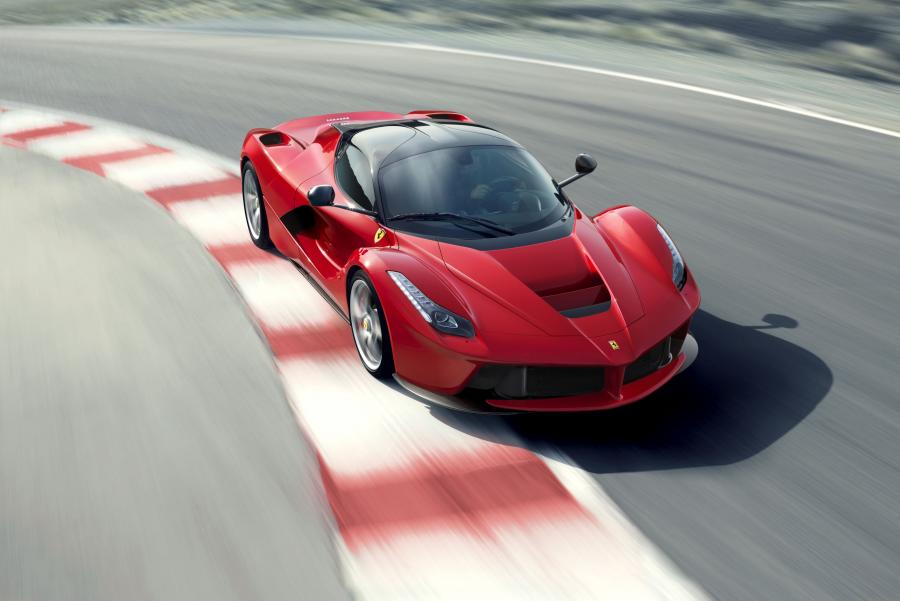  Ferrari LaFerrari 2013 года  (фото 24 из 34)